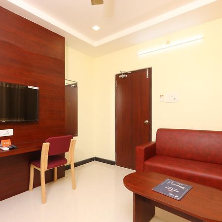 Oyo 15115 Hotel Ramcharan Residency Tirupati Exteriör bild