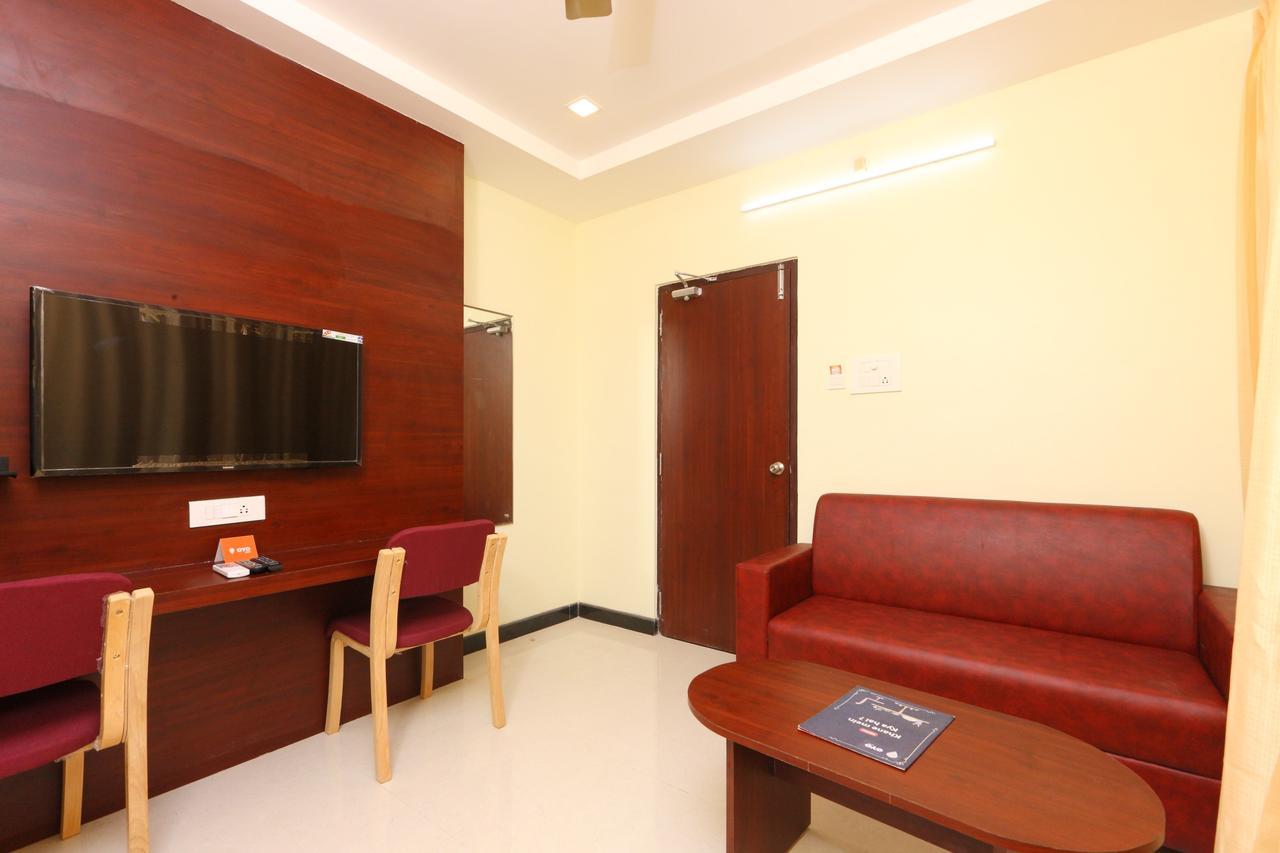 Oyo 15115 Hotel Ramcharan Residency Tirupati Exteriör bild