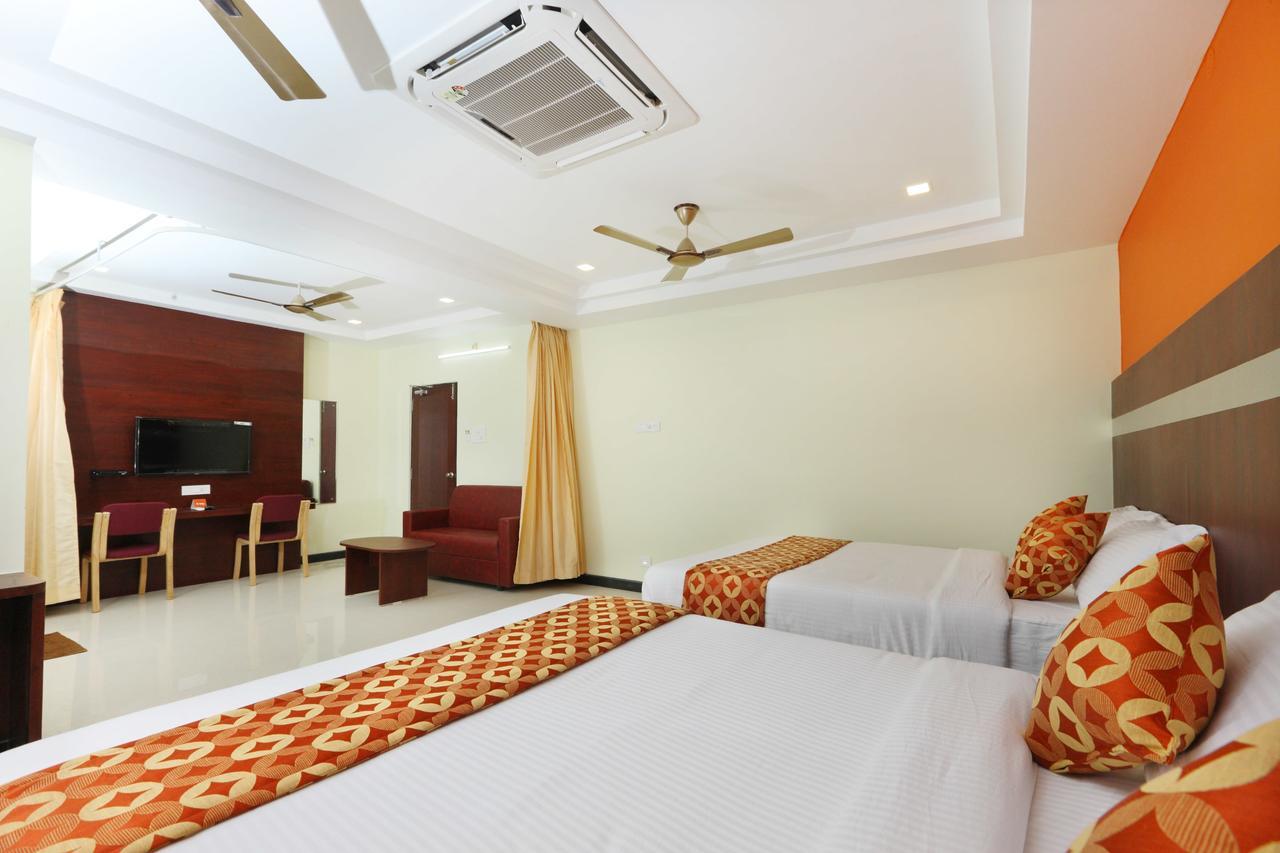 Oyo 15115 Hotel Ramcharan Residency Tirupati Exteriör bild