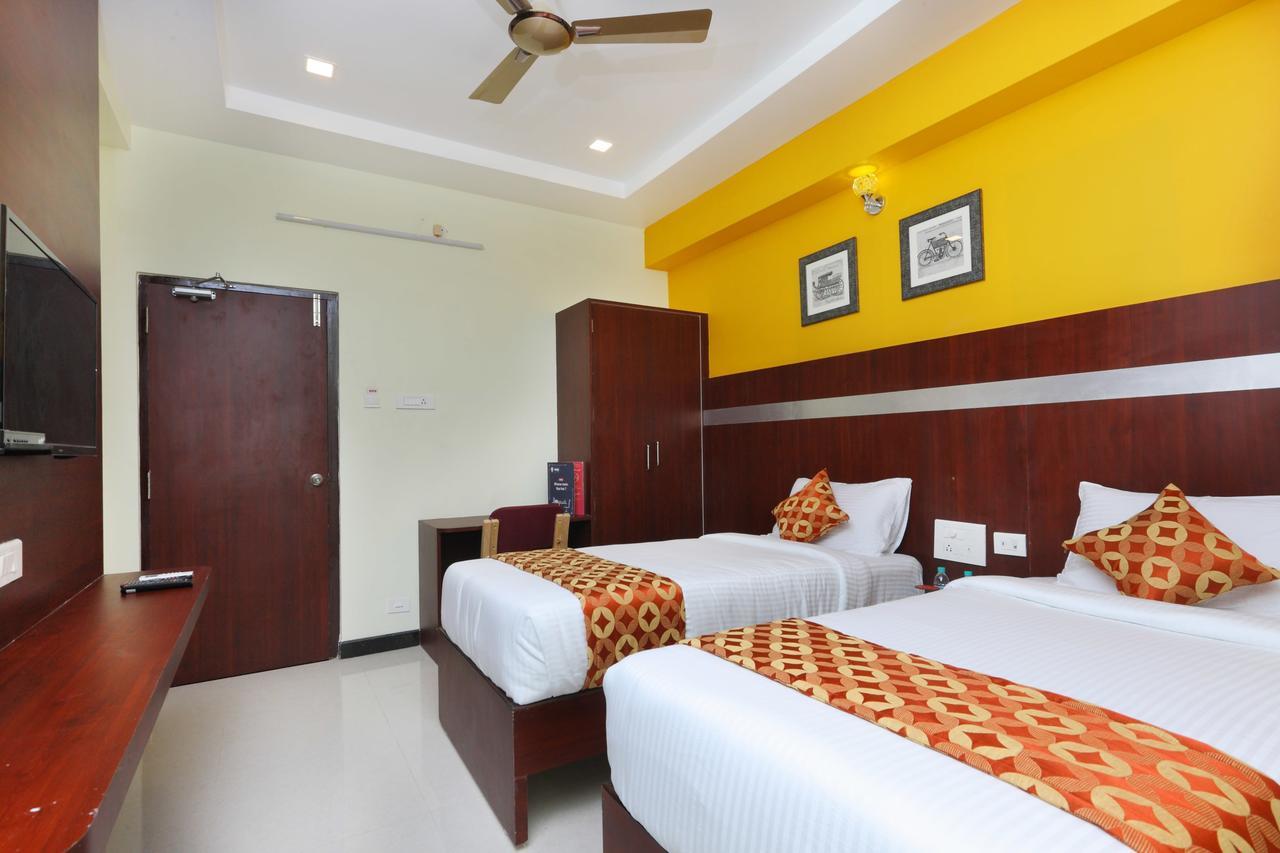Oyo 15115 Hotel Ramcharan Residency Tirupati Exteriör bild