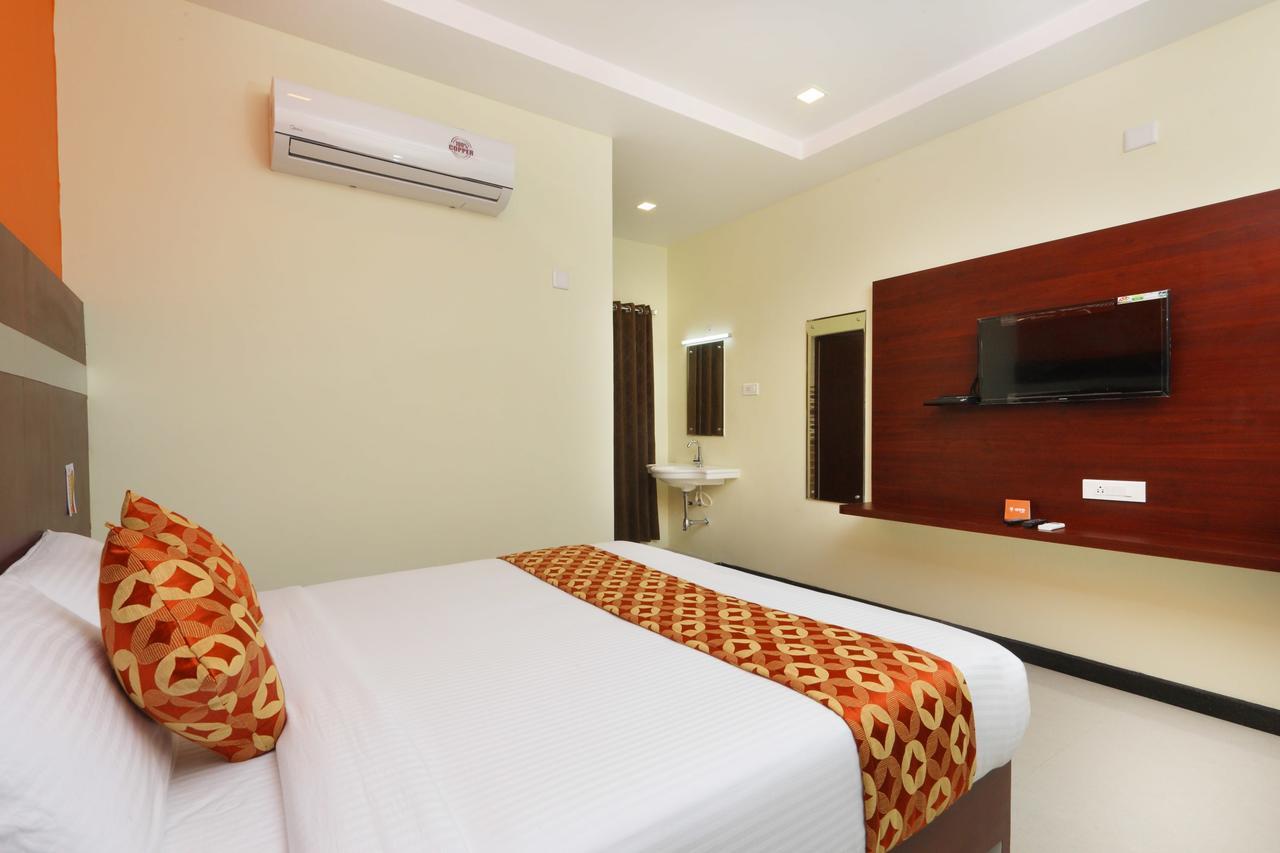 Oyo 15115 Hotel Ramcharan Residency Tirupati Exteriör bild