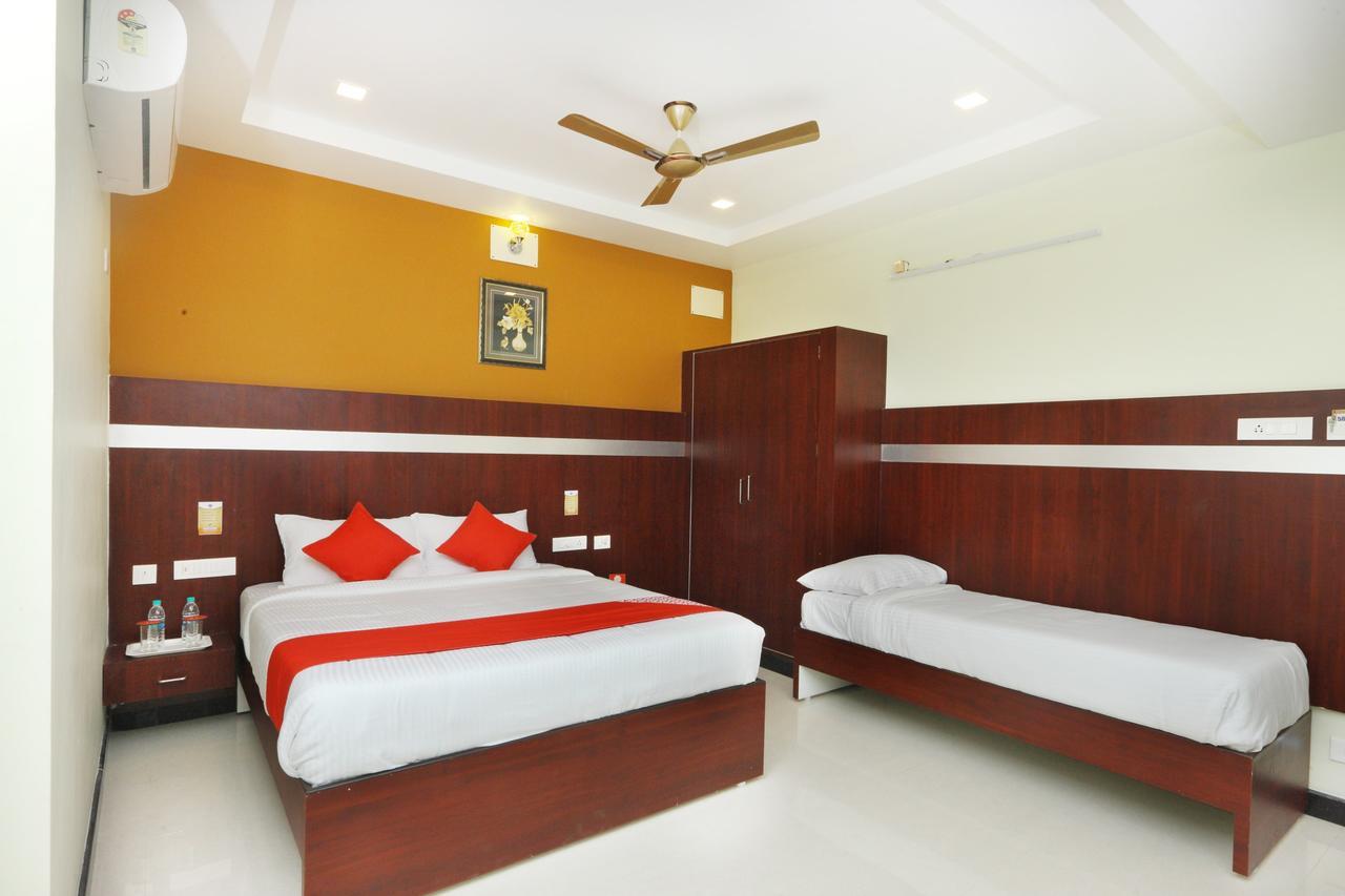 Oyo 15115 Hotel Ramcharan Residency Tirupati Exteriör bild